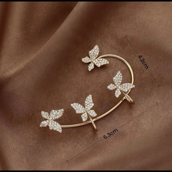 Butterfly Rhinestone Left Ear Cuff - Picture 4 of 6